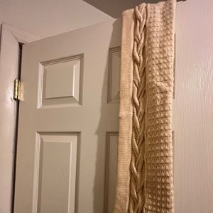 Ugg 76” Ivory Cream Scarf Wool Free Ship